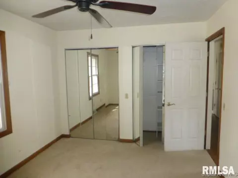2220 Claremont Dr, Springfield, IL 62703 photo 10