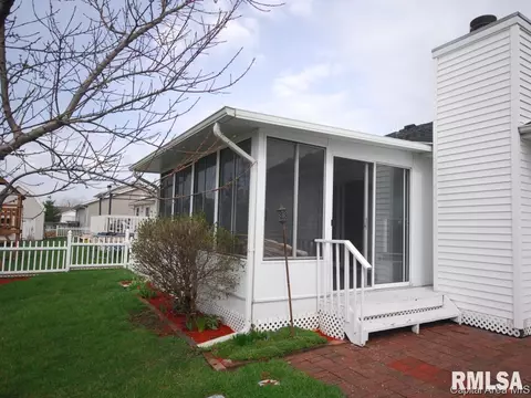 108 Argenta Dr, Springfield, IL 62703 photo 3