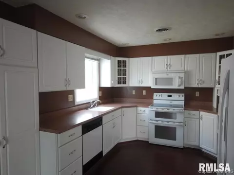 108 Argenta Dr, Springfield, IL 62703 photo 7