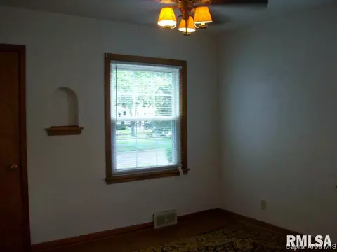 2136 Lowell Ave, Springfield, IL 62704 photo 8