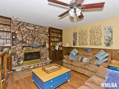 109 White Pine Dr, Springfield, IL 62712 photo 9