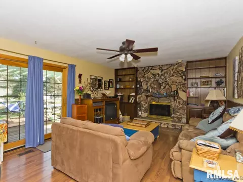 109 White Pine Dr, Springfield, IL 62712 photo 7