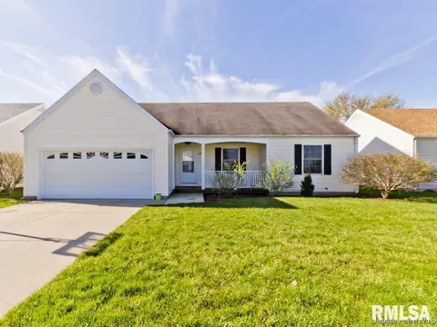 4004 Mccormick Dr, Springfield, IL 62707 photo 2