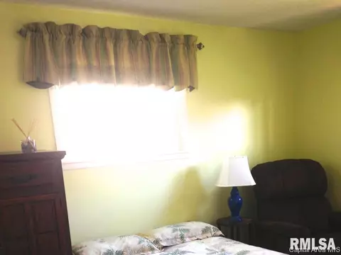 57 Lambert Ln, Springfield, IL 62704 photo 6