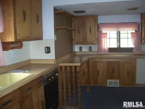 2517 Yale Blvd, Springfield, IL 62703 photo 4