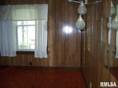 2517 Yale Blvd, Springfield, IL 62703 photo 6
