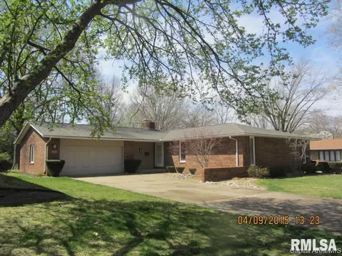 2317 S Bates Ave, Springfield, IL 62704 photo 1