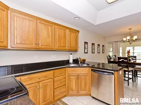7209 Wentworth, Springfield, IL 62711 photo 9