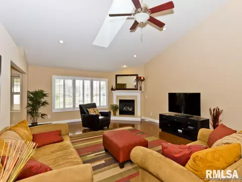 7209 Wentworth, Springfield, IL 62711 photo 6