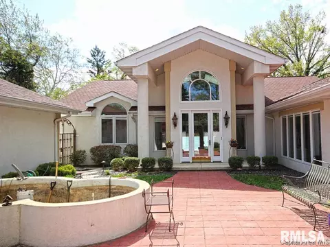 120 S Fox Mill Ln, Springfield, IL 62712 photo 3