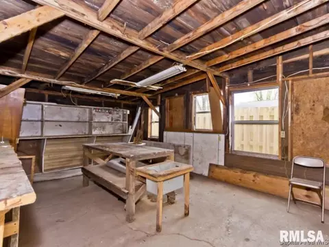 516 Jackson Street St, Riverton, IL 62561 photo 18