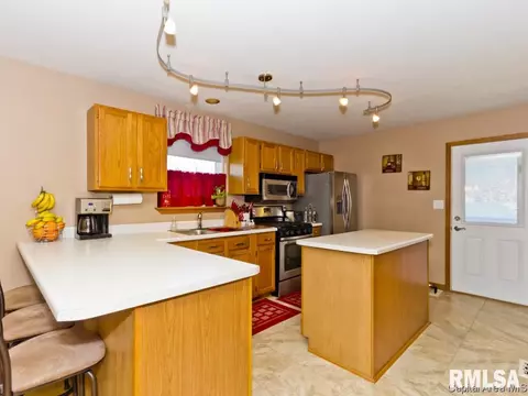 4101 Marie, Springfield, IL 62707 photo 9