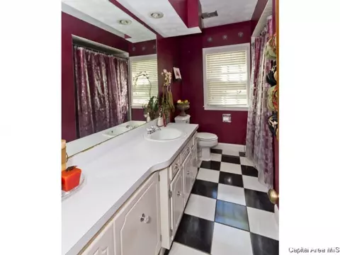 2101 S Walnut St, Springfield, IL 62704 photo 26