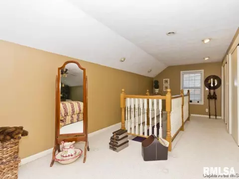 2101 S Walnut St, Springfield, IL 62704 photo 20