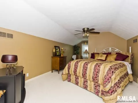 2101 S Walnut St, Springfield, IL 62704 photo 18