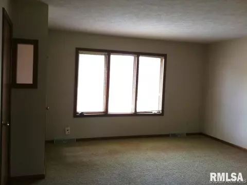 2525 Raleigh Rd, Springfield, IL 62704 photo 8