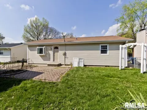 2928 Selkirk Rd, Springfield, IL 62702 photo 6