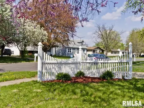 2928 Selkirk Rd, Springfield, IL 62702 photo 3