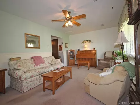 2720 Selkirk Rd, Springfield, IL 62702 photo 6