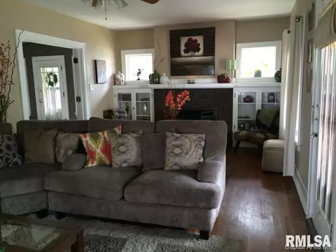 429 E Kys, Springfield, IL 62702 photo 3