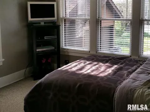 429 E Kys, Springfield, IL 62702 photo 14