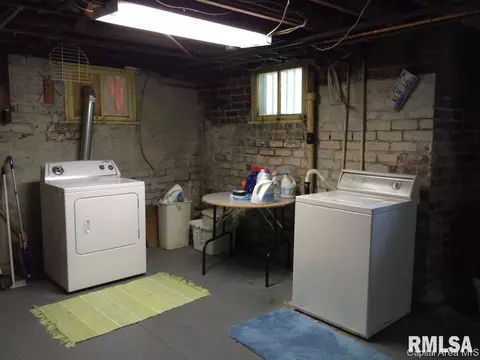 429 E Kys, Springfield, IL 62702 photo 24