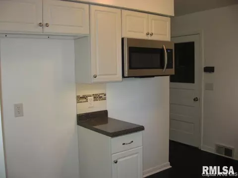 109 Circle Dr, Springfield, IL 62703 photo 9
