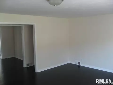109 Circle Dr, Springfield, IL 62703 photo 4