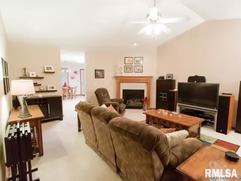 1711 Plover Rd, Springfield, IL 62711 photo 3