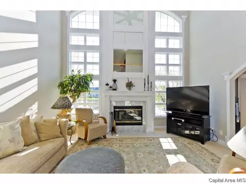 2728 Dickens, Springfield, IL 62707 photo 17