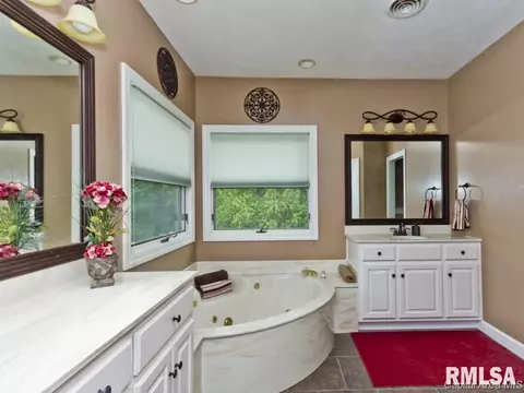4504 Blackwolf, Springfield, IL 62711 photo 17