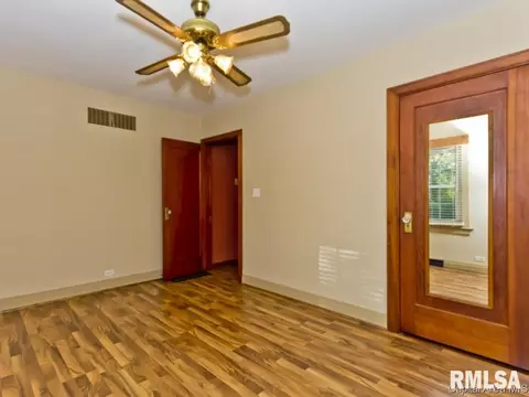 2325 S 15th, Springfield, IL 62703 photo 10