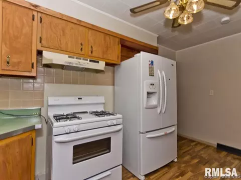 2325 S 15th, Springfield, IL 62703 photo 36