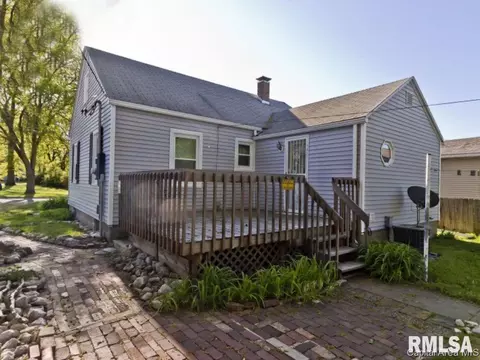 2325 S 15th, Springfield, IL 62703 photo 12