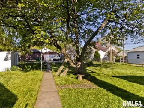 2325 S 15th, Springfield, IL 62703 photo 6