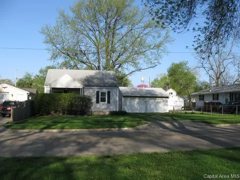 2325 S 15th, Springfield, IL 62703 photo 1