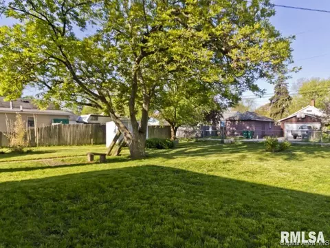 2325 S 15th, Springfield, IL 62703 photo 7