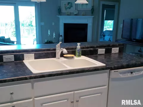 3921 Marryat, Springfield, IL 62711 photo 9