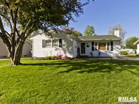 2702 Huntington Rd, Springfield, IL 62703 photo 1