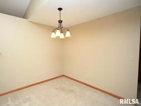 3010 Turning Mill Dr, Springfield, IL 62704 photo 6