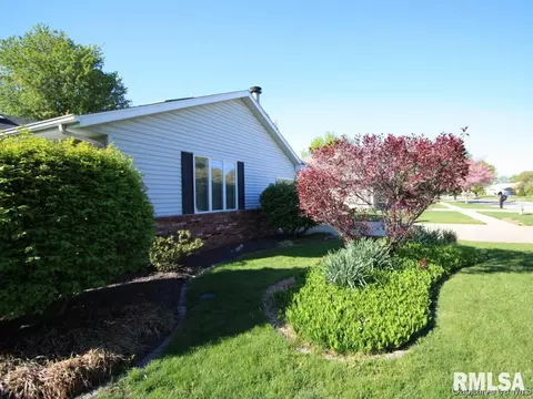 3010 Turning Mill Dr, Springfield, IL 62704 photo 3