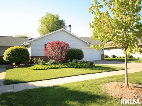 3010 Turning Mill Dr, Springfield, IL 62704 photo 2