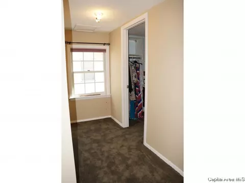 2032 S State St, Springfield, IL 62704 photo 13