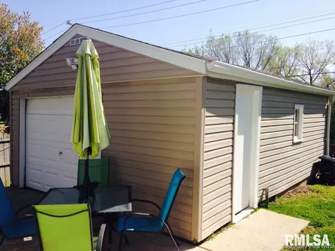 1410 Johnson Ln, Springfield, IL 62702 photo 5