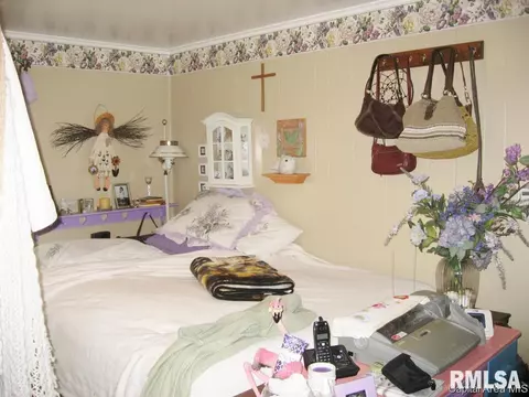2157 S 14th St, Springfield, IL 62703 photo 9