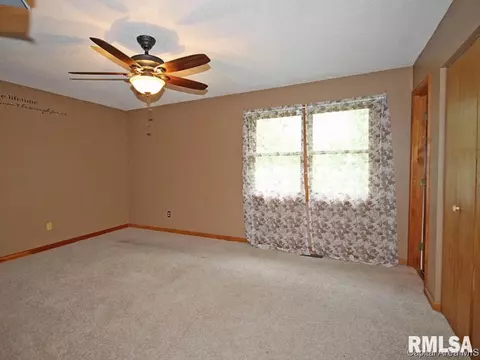 58 Holliday, Springfield, IL 62702 photo 10