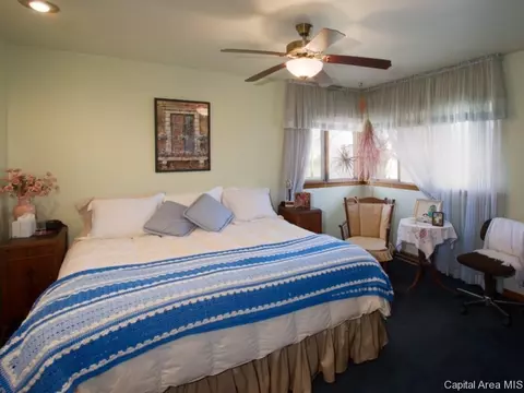 10959 Fulfs Rd, Morrison, IL 61270 photo 18
