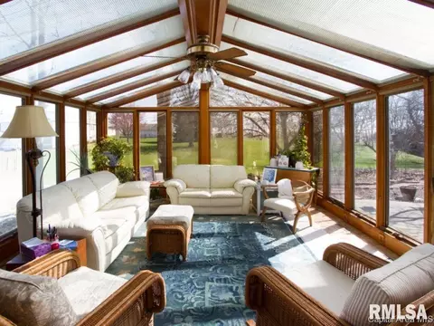 10959 Fulfs Rd, Morrison, IL 61270 photo 4