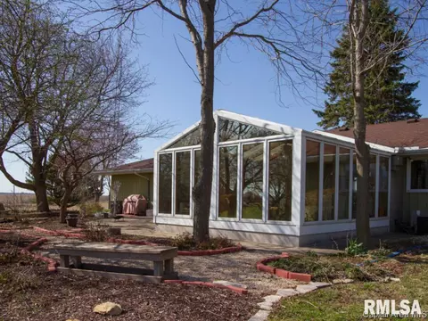 10959 Fulfs Rd, Morrison, IL 61270 photo 9