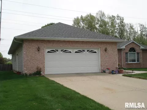 2920 Red Oak Ln, Springfield, IL 62712 photo 2